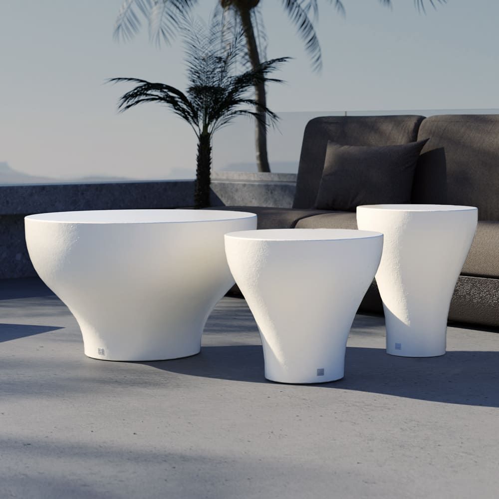 Bloom set of coffee tables for outdoor